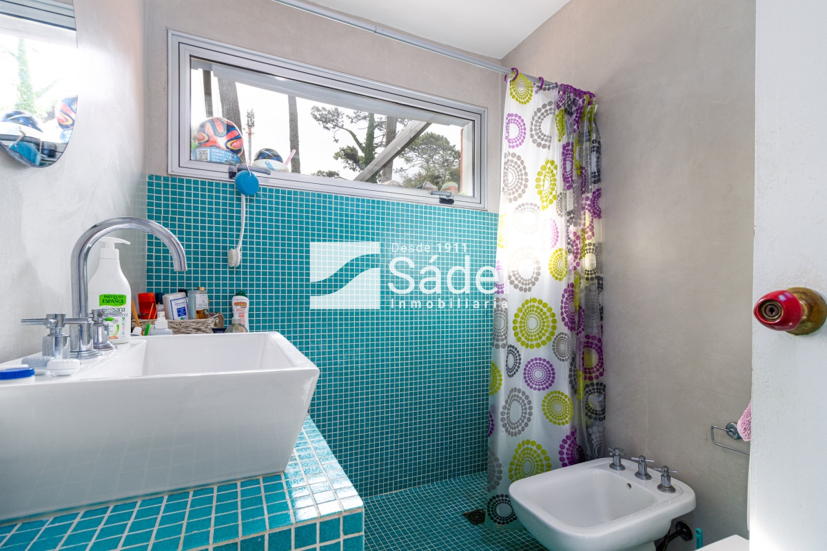 Casa ID.426 - Casa en venta Pinares 2 dormitorios