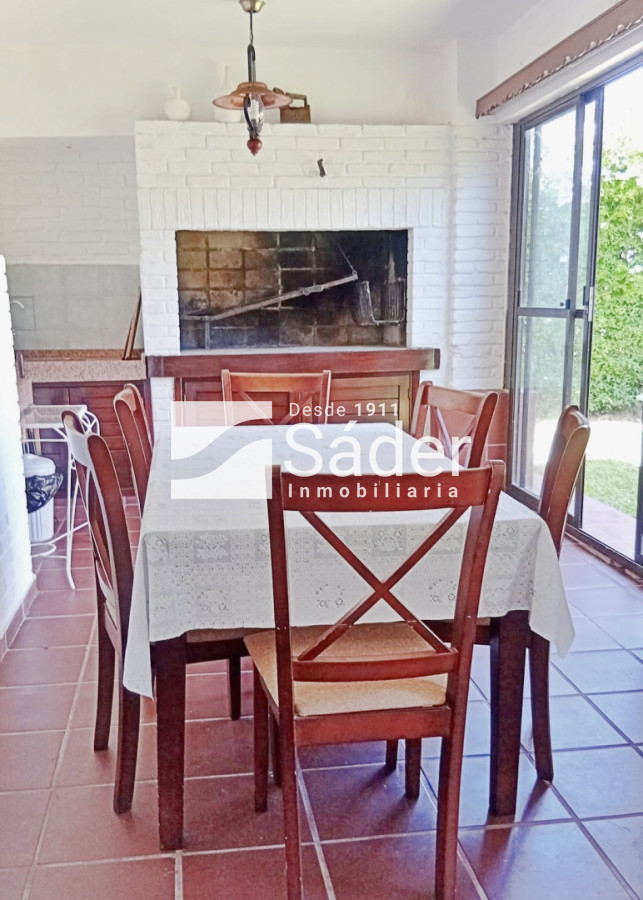 Casa ID.4666 - Casa en pinares. 3 dormitorios y barbacoa