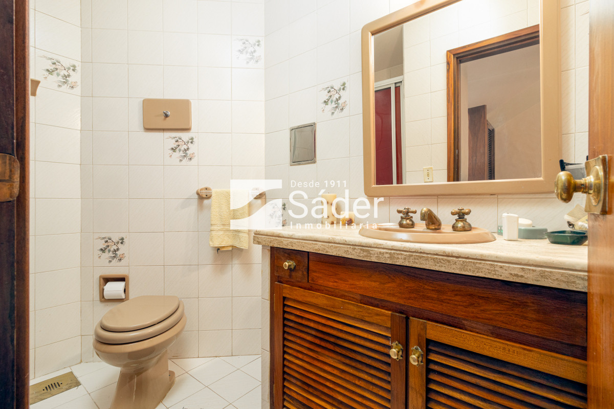 Casa ID.3732 - Ubicación privilegiada, a solo 100 metros del mar en Playa Mansa