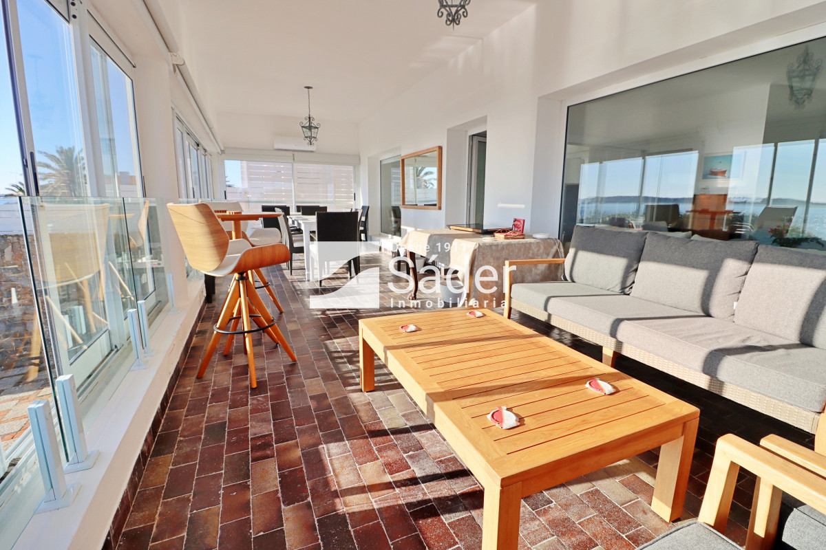 Casa ID.4364 - Casa en peninsula, primera linea frente al mar