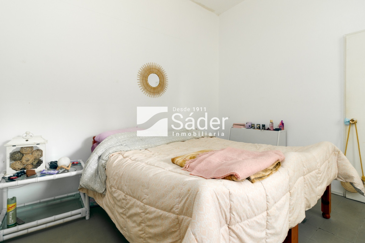 Casa ID.3134 - Casa en venta Barrio Cantegril 5 dormitorios o mas