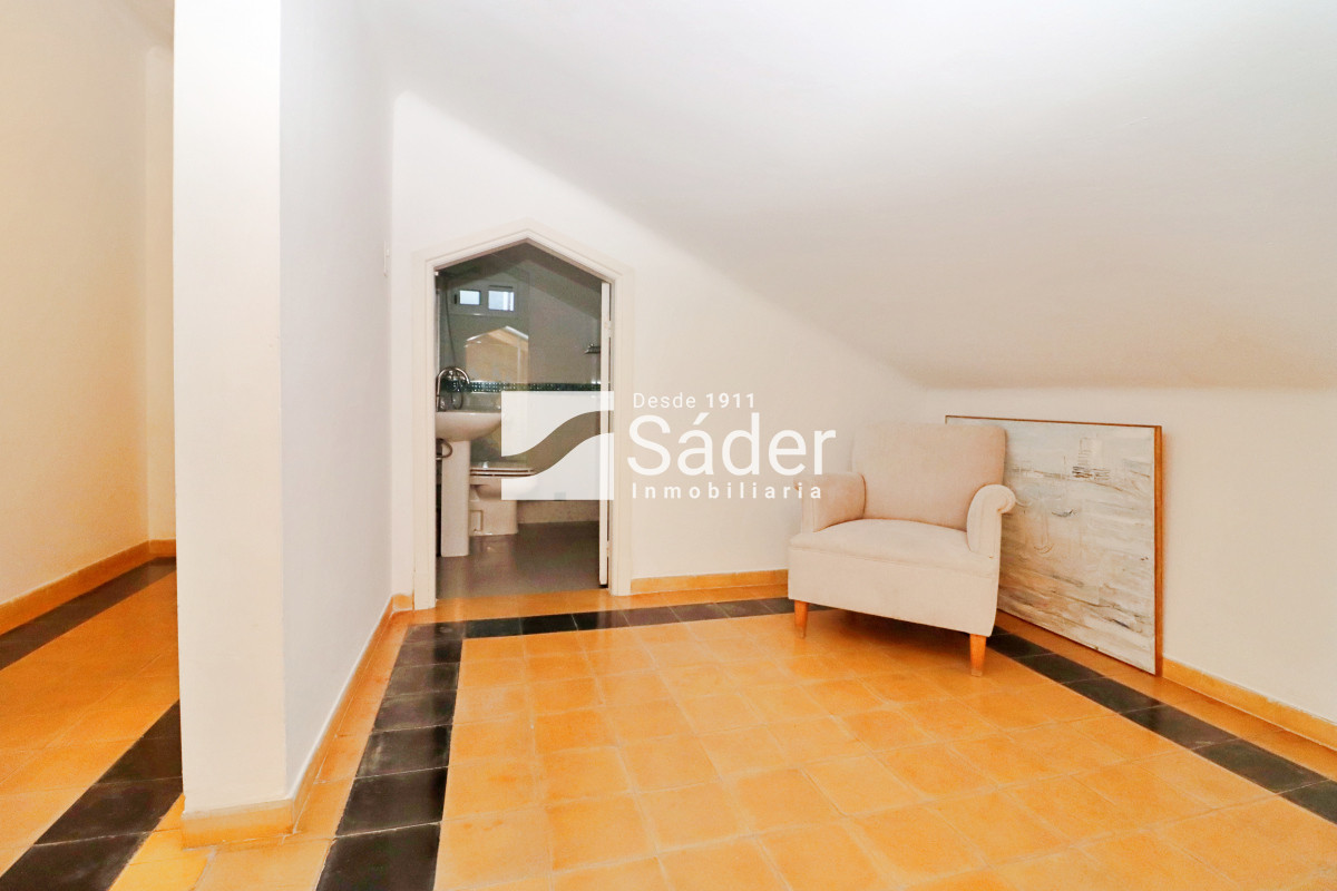 Casa ID.4364 - Casa en peninsula, primera linea frente al mar