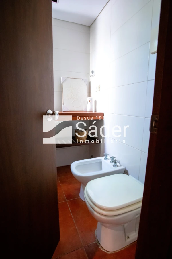 Casa ID.5283 - Casa en Montoya. 5 dormitorios y piscina