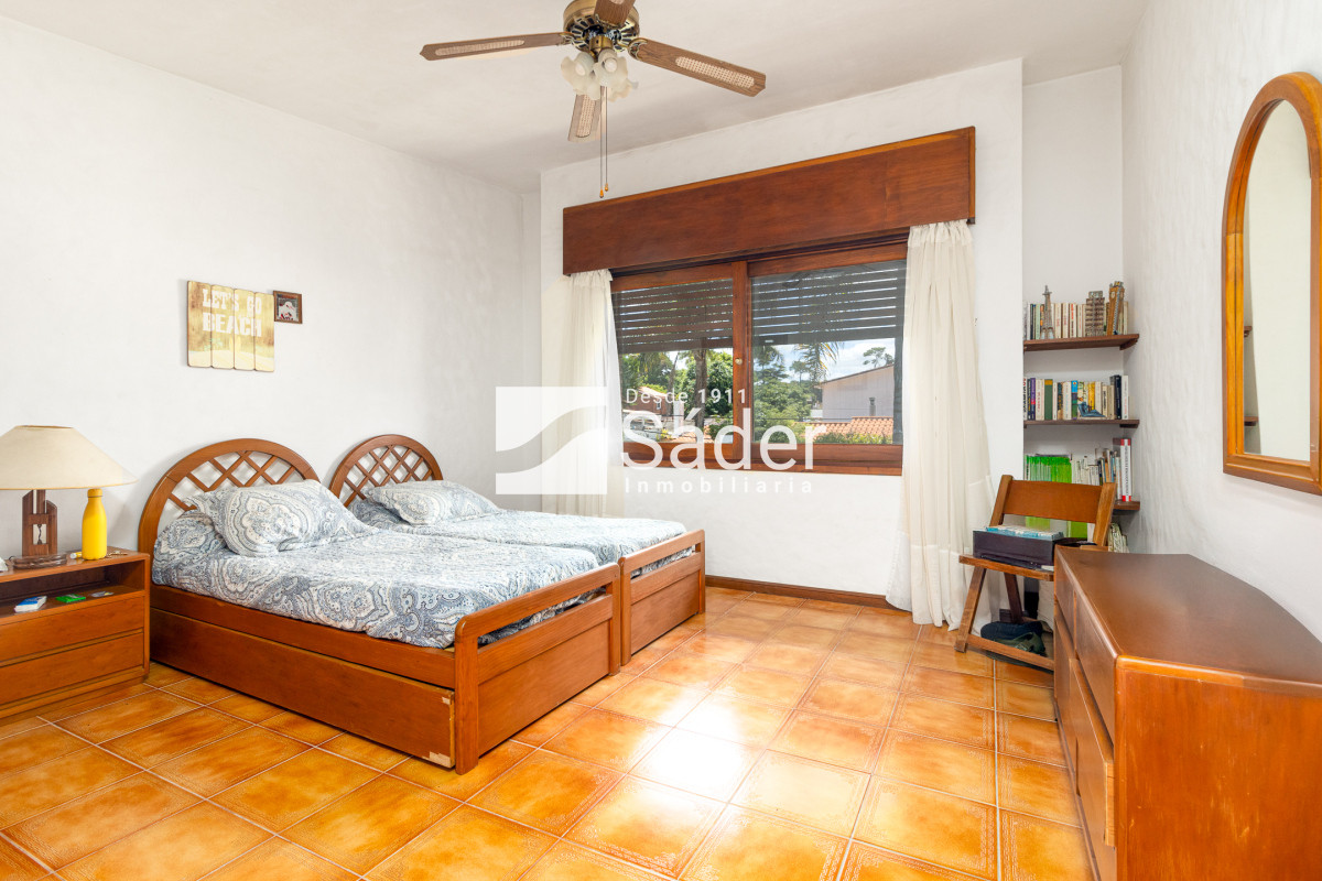 Casa ID.3732 - Ubicación privilegiada, a solo 100 metros del mar en Playa Mansa