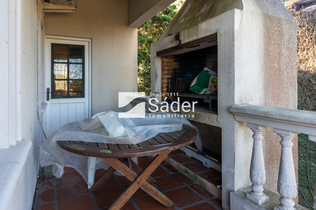Casa ID.2894 - Casa en venta Pinares 3 dormitorios