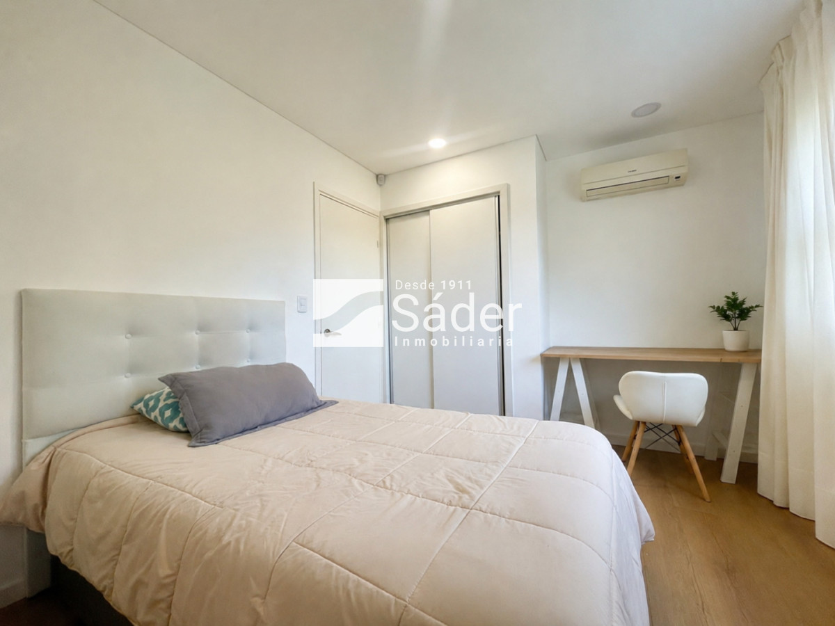 Casa ID.4973 - Excelente casa en Pinares. 3 suites, piscina y parrillero 