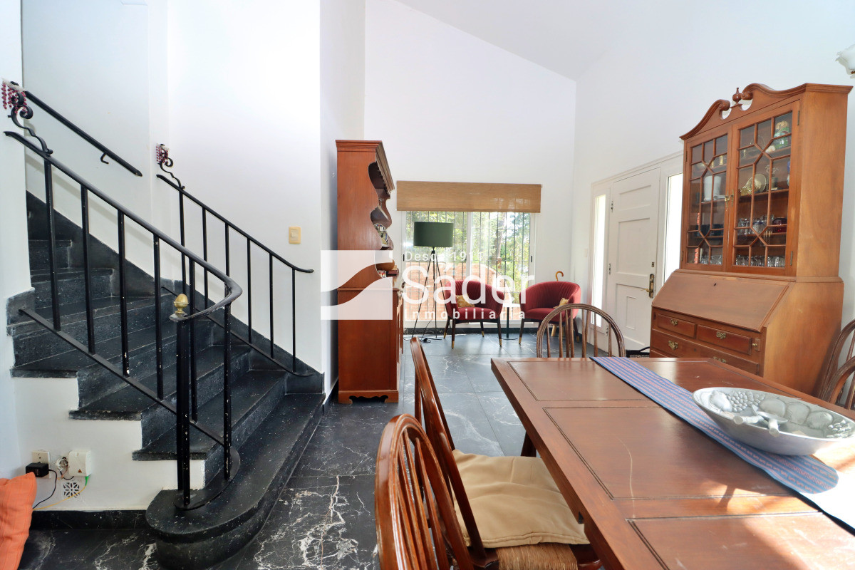 Casa ID.4330 - Casa en playa mansa. 4 dorm. 