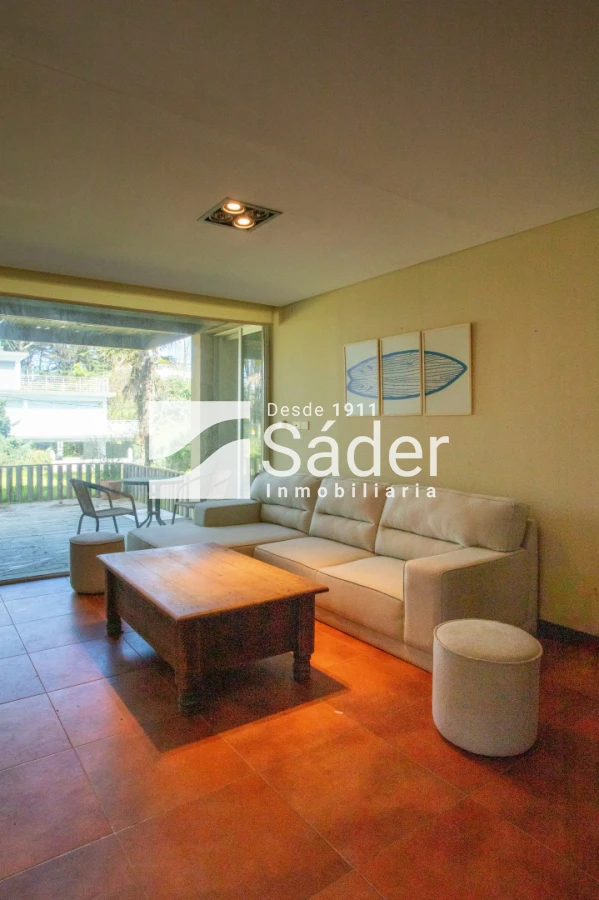 Casa ID.5283 - Casa en Montoya. 5 dormitorios y piscina