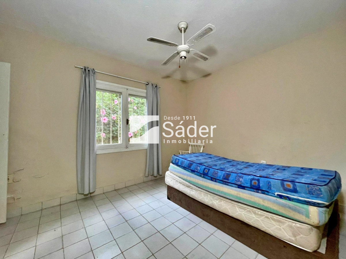 Casa ID.4852 - Una propiedad con historia y carácter, en una ubicación privilegiada de Playa Mansa