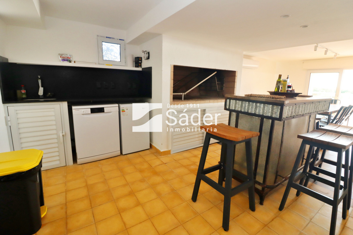 Casa ID.4364 - Casa en peninsula, primera linea frente al mar