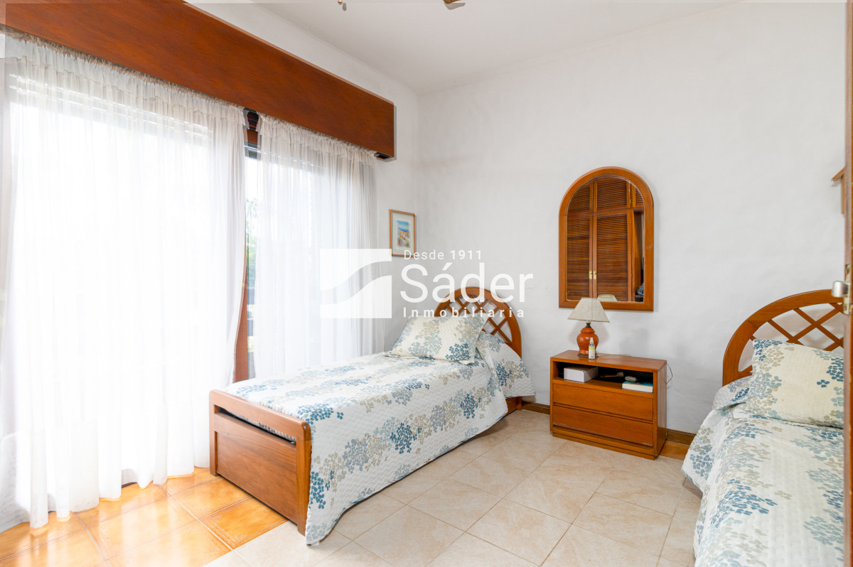 Casa ID.3732 - Ubicación privilegiada, a solo 100 metros del mar en Playa Mansa