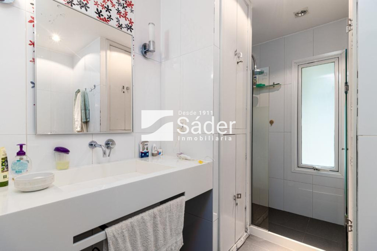 Casa ID.4412 - Casa con piscina en zona Cantegril.