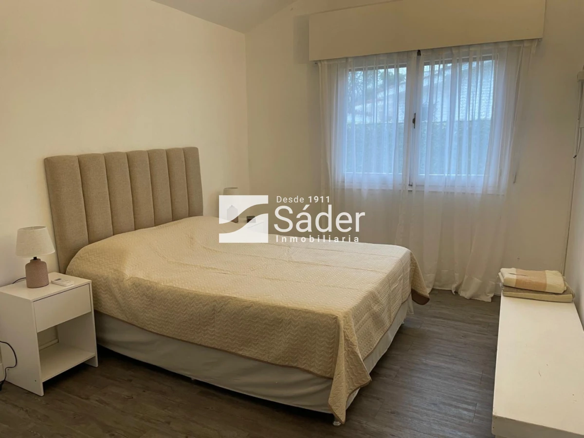 Casa ID.5308 - Casa en alquiler temporal. 4 dormitorios en Playa Mansa