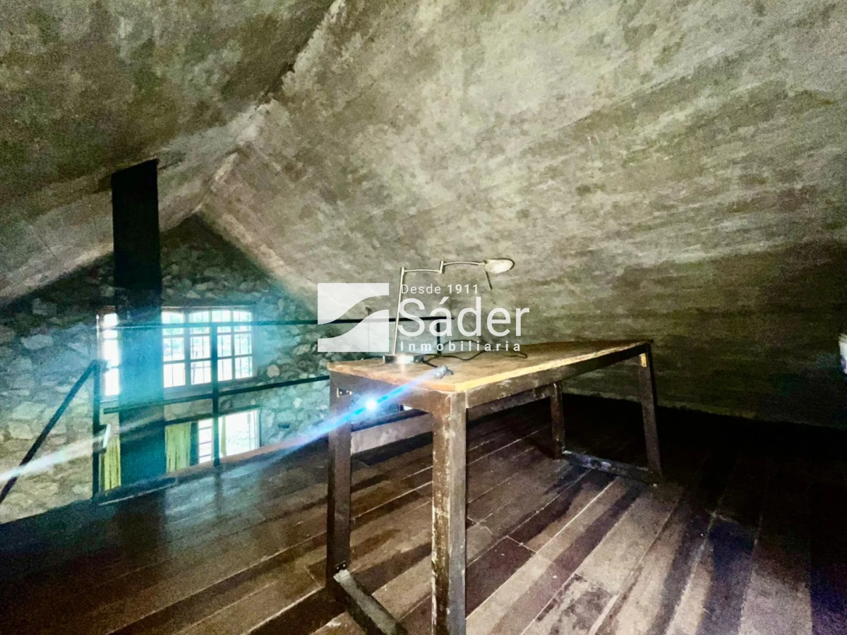 Casa ID.4956 - Casa en alquiler anual. Barrio Marly