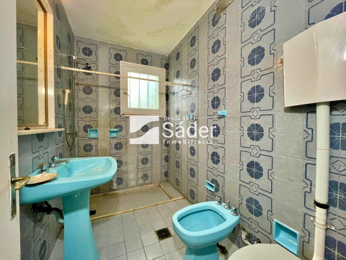 Casa ID.4852 - Una propiedad con historia y carácter, en una ubicación privilegiada de Playa Mansa