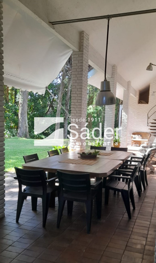 Casa ID.4339 - Chalet en San Rafael. 10 personas