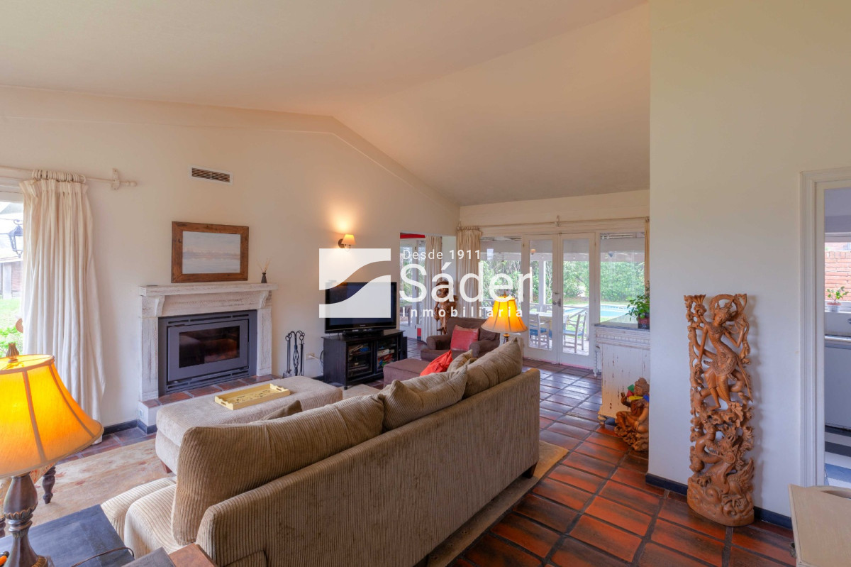 Casa ID.4523 - Casa en San Rafael, 5 dormitorios