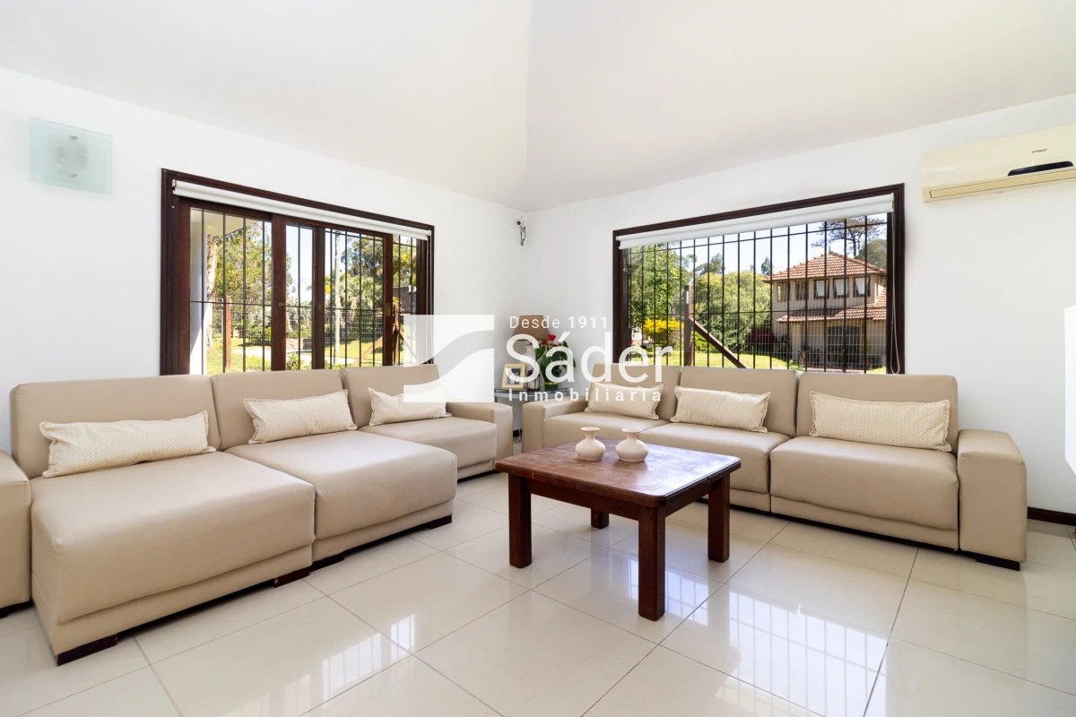 Marly - GoPunta - Portal Inmobiliario de Punta del Este - Maldonado