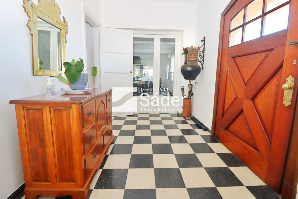 Casa ID.4364 - Casa en peninsula, primera linea frente al mar