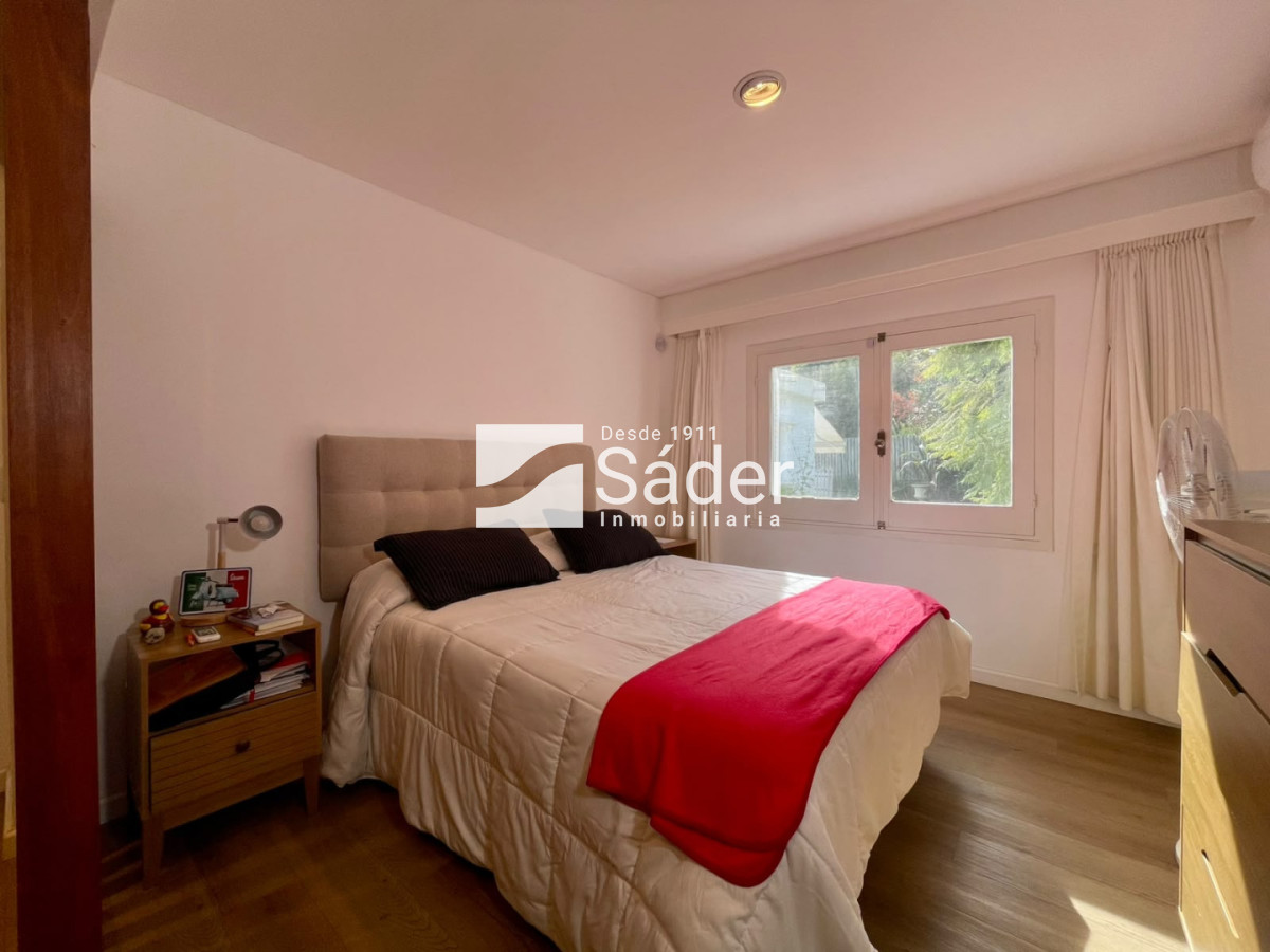 Casa ID.4973 - Excelente casa en Pinares. 3 suites, piscina y parrillero 