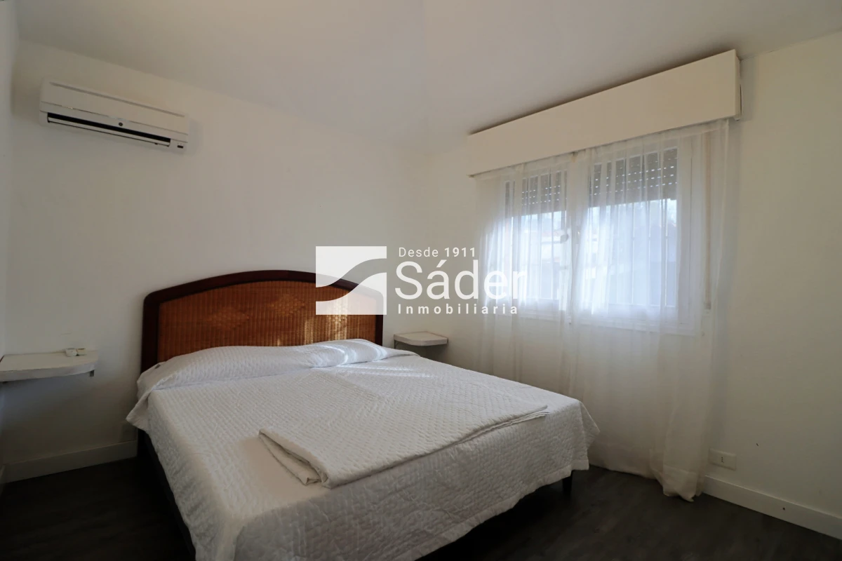 Casa ID.5308 - Casa en alquiler temporal. 4 dormitorios en Playa Mansa