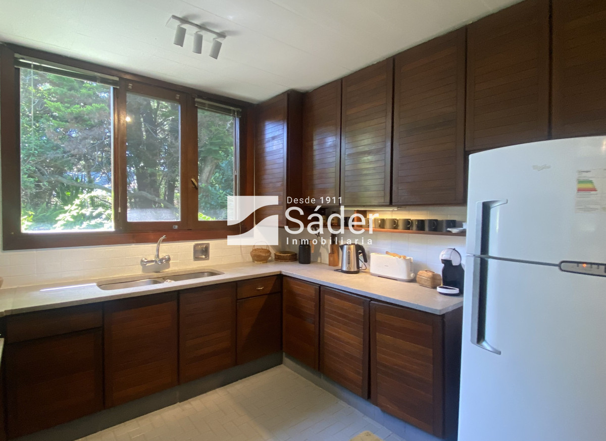 Casa ID.4339 - Chalet en San Rafael. 10 personas