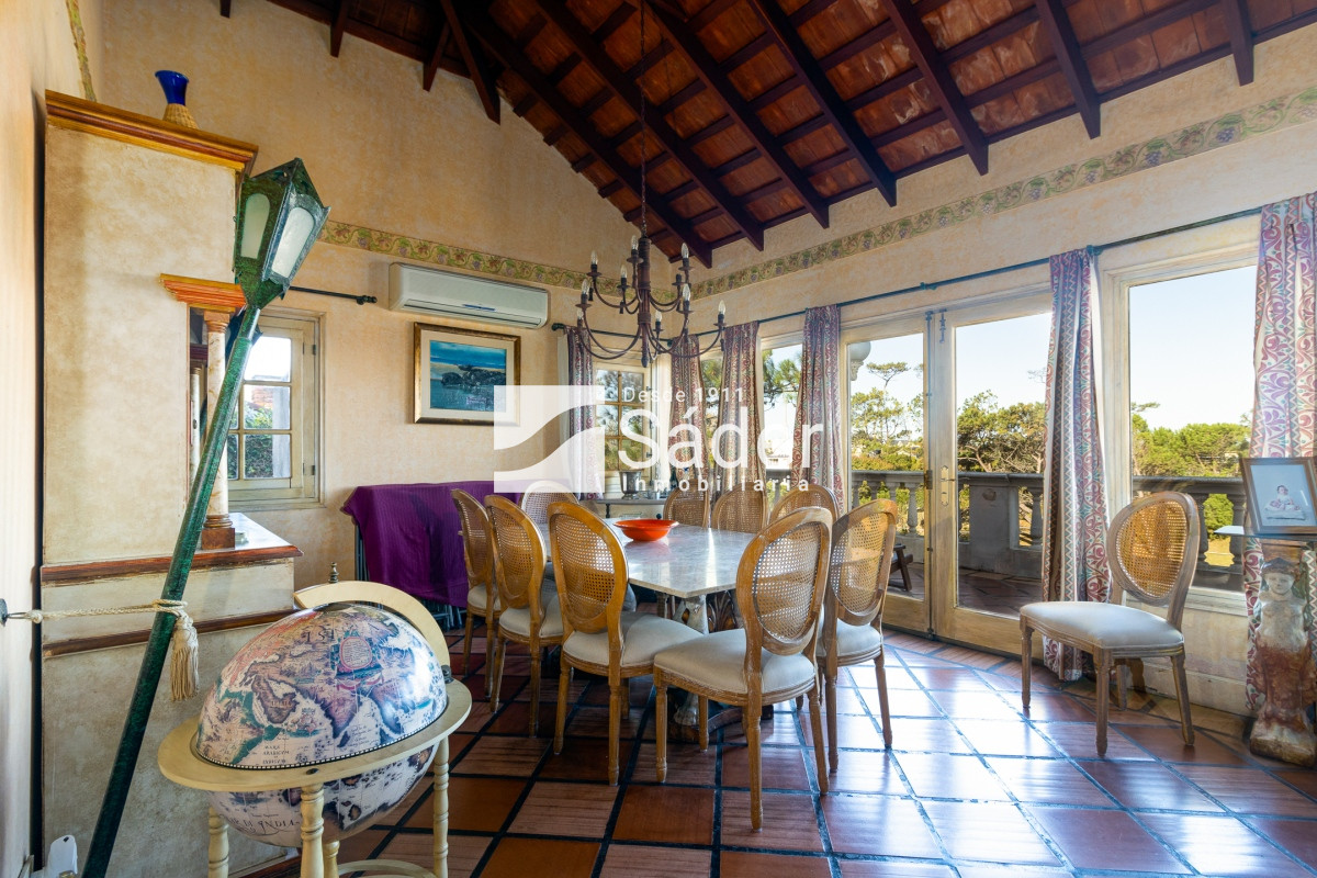 Casa ID.2894 - Casa en venta Pinares 3 dormitorios