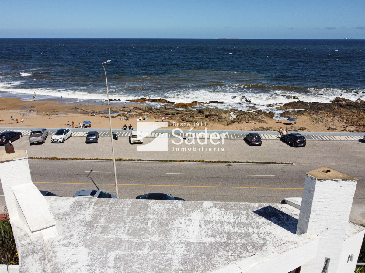 Casa ID.3709 - Casa Frente al Mar Única