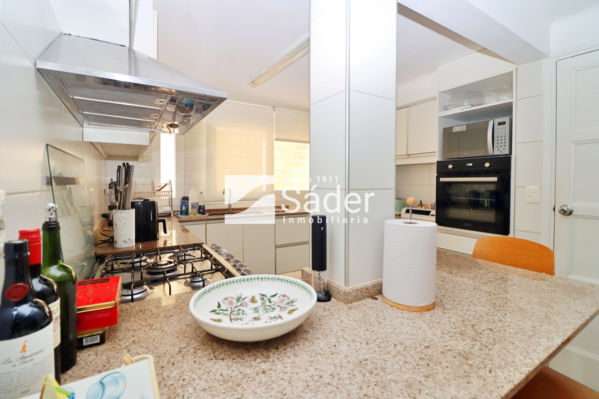 Casa ID.4364 - Casa en peninsula, primera linea frente al mar