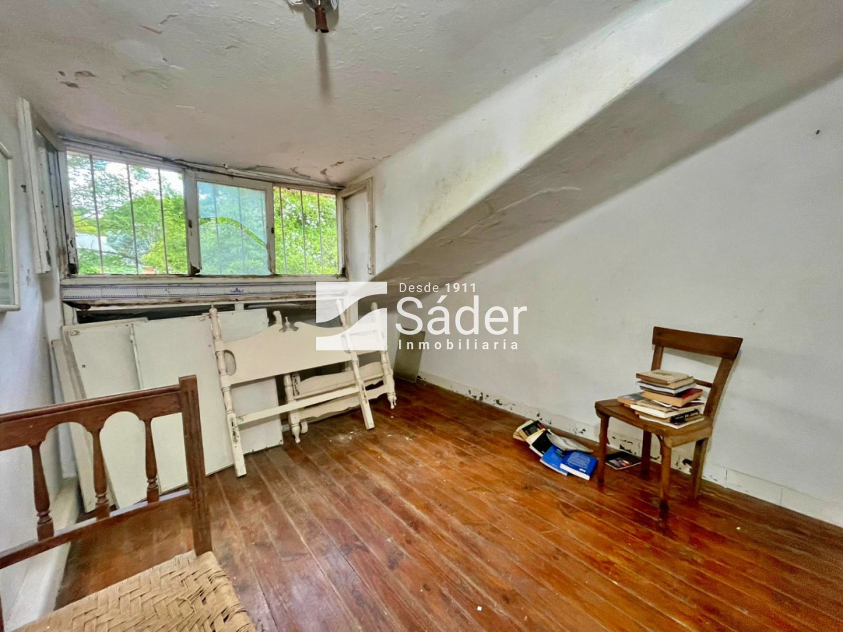 Casa ID.4852 - Una propiedad con historia y carácter, en una ubicación privilegiada de Playa Mansa