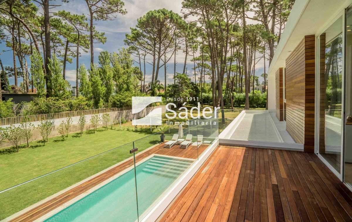 Casa ID.3402 - Elegante Casa en Boulevard Park