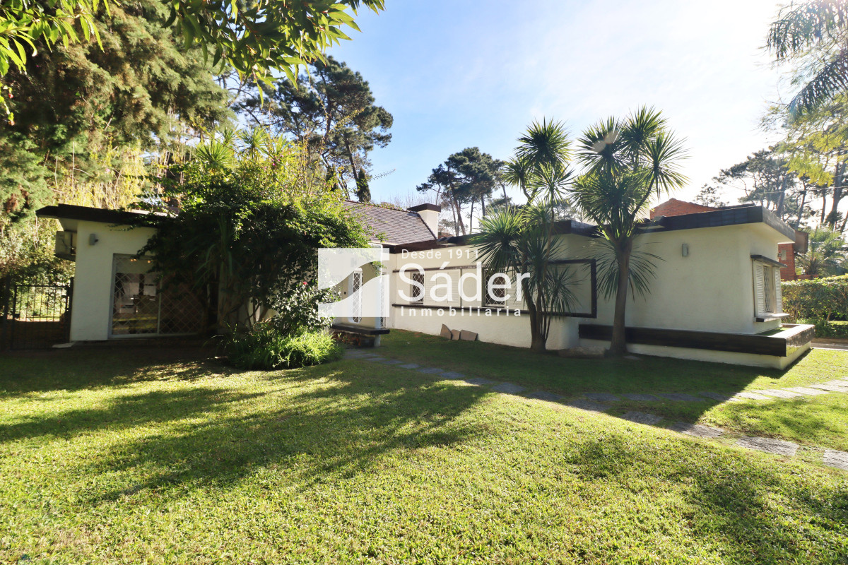 Casa ID.4256 - Chalet totalmente reciclado y en excelente ubicación