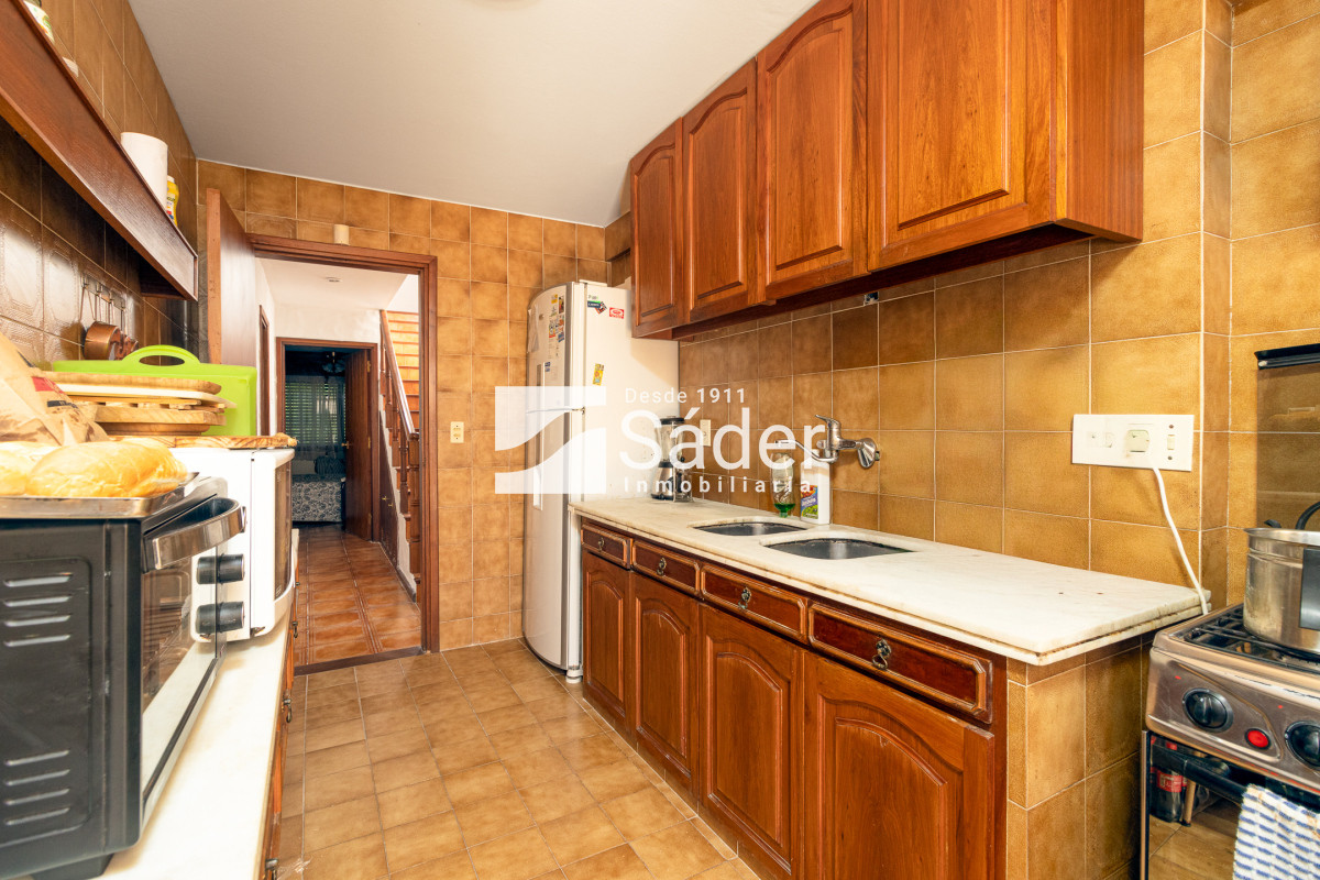 Casa ID.3732 - Ubicación privilegiada, a solo 100 metros del mar en Playa Mansa