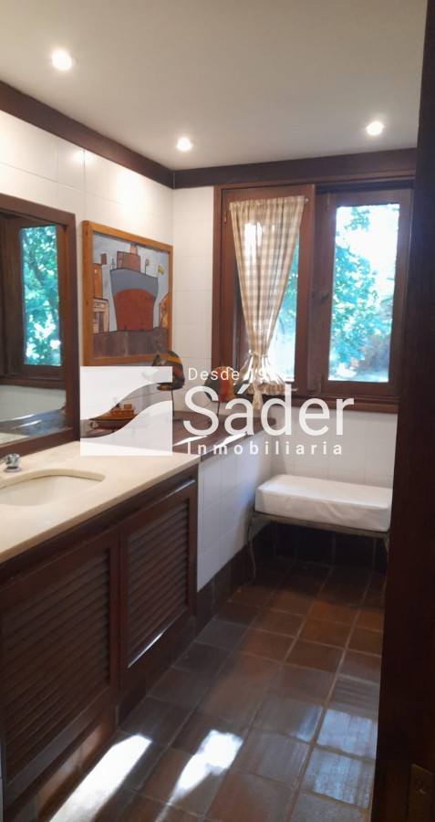 Casa ID.4339 - Chalet en San Rafael. 10 personas