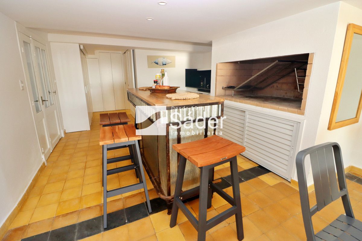 Casa ID.4364 - Casa en peninsula, primera linea frente al mar