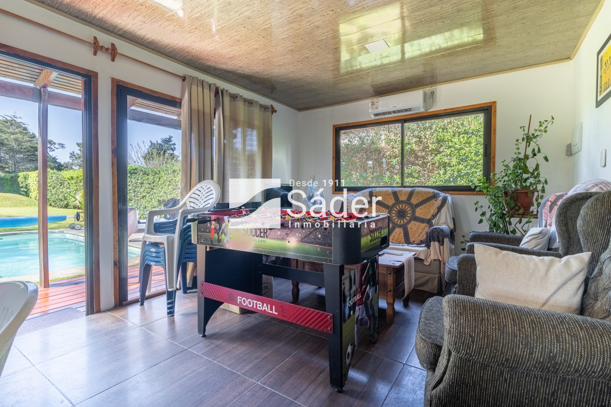 Casa ID.3179 - Casa en venta Pinares 3 dormitorios