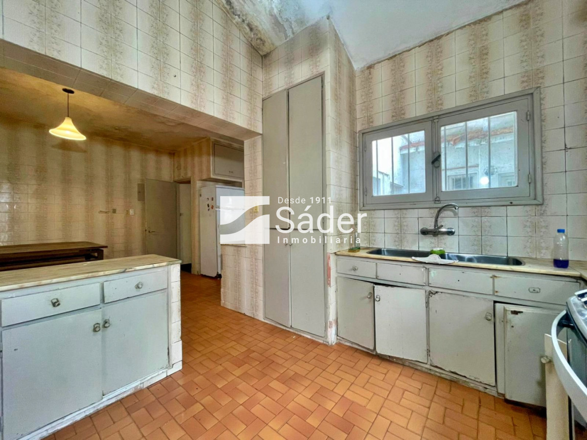 Casa ID.4852 - Una propiedad con historia y carácter, en una ubicación privilegiada de Playa Mansa