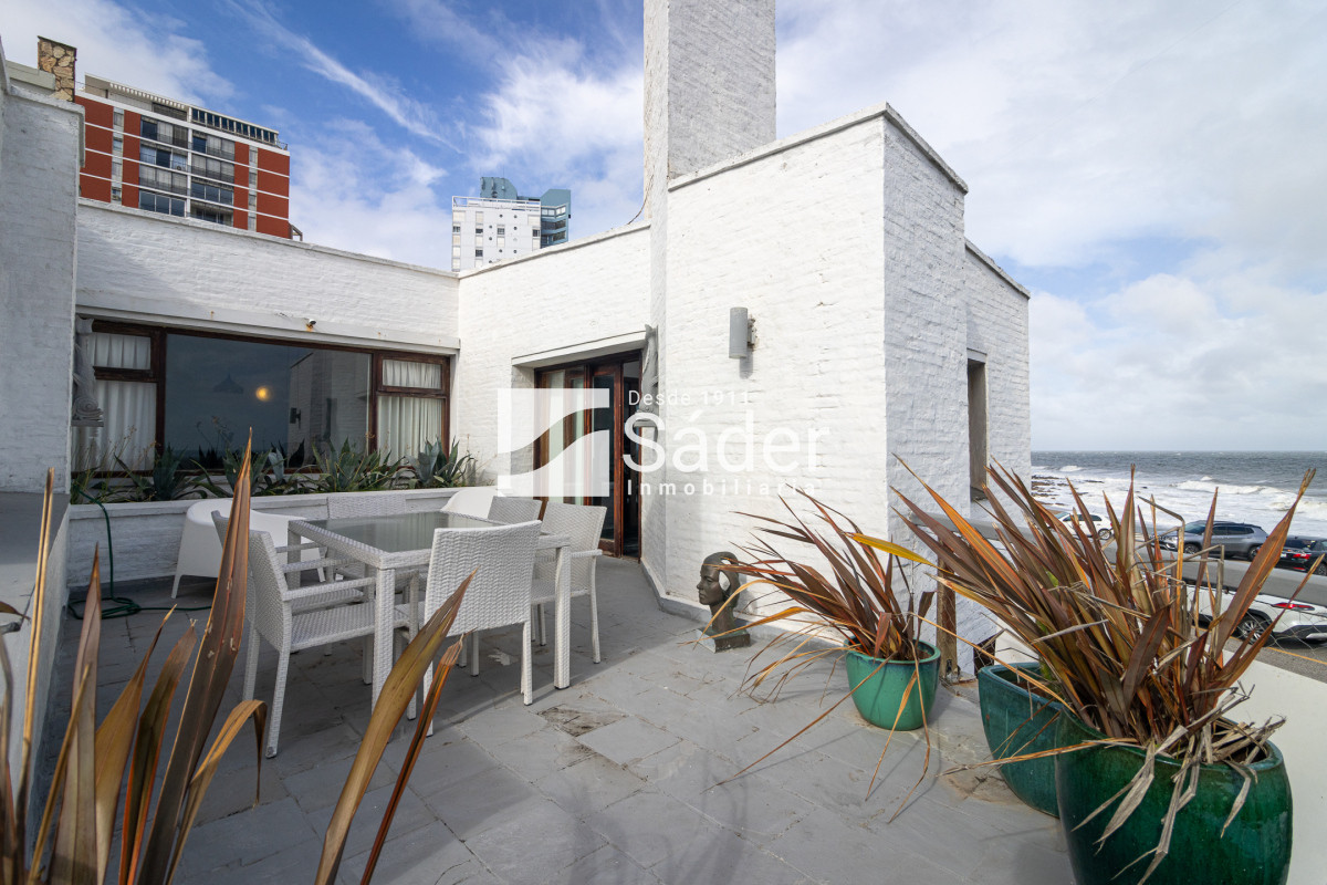 Casa ID.3709 - Casa Frente al Mar Única