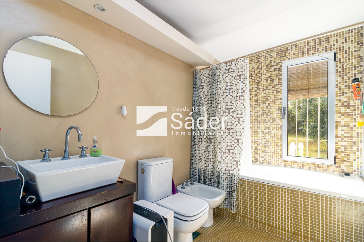 Casa ID.426 - Casa en venta Pinares 2 dormitorios