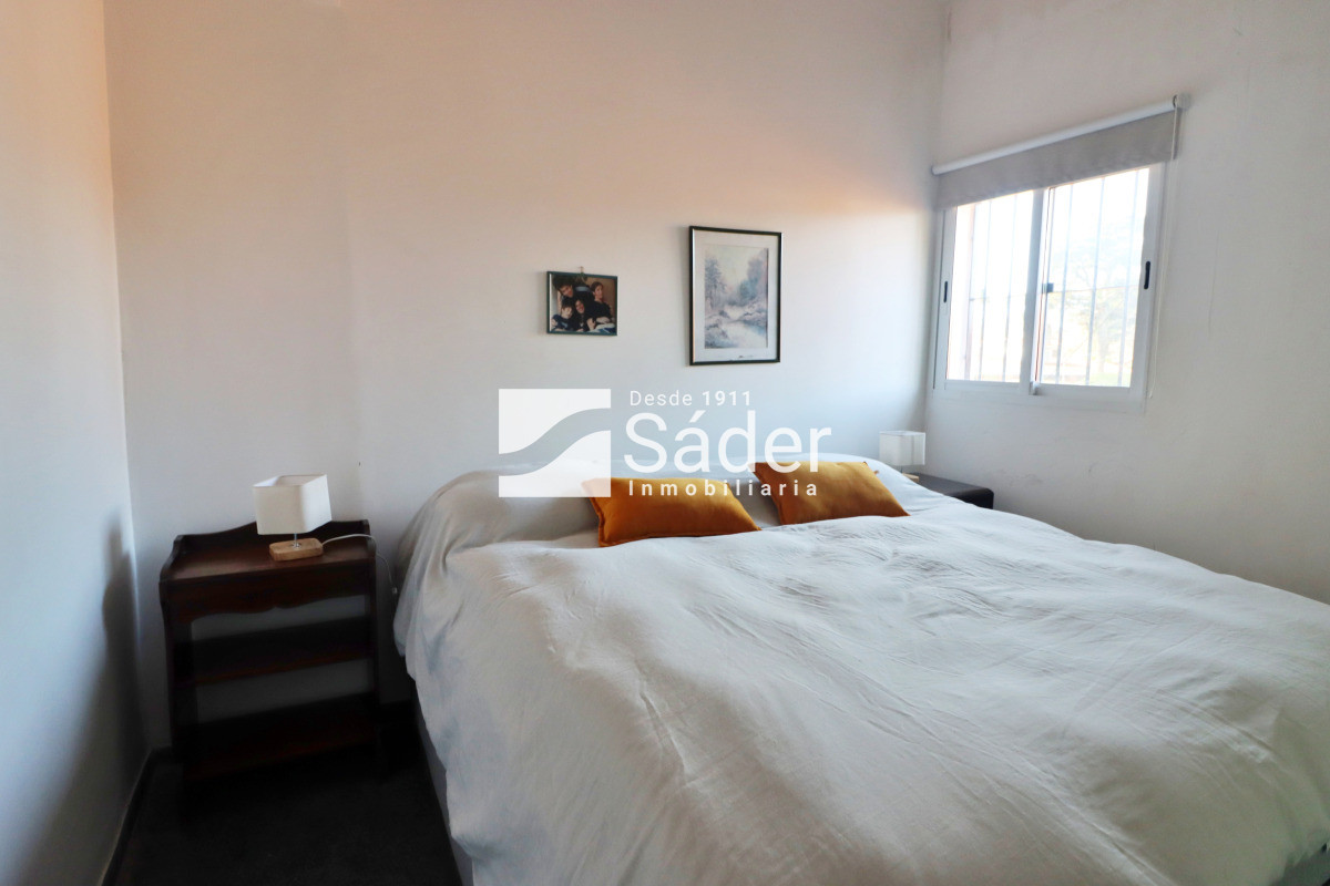 Casa ID.4330 - Casa en playa mansa. 4 dorm. 