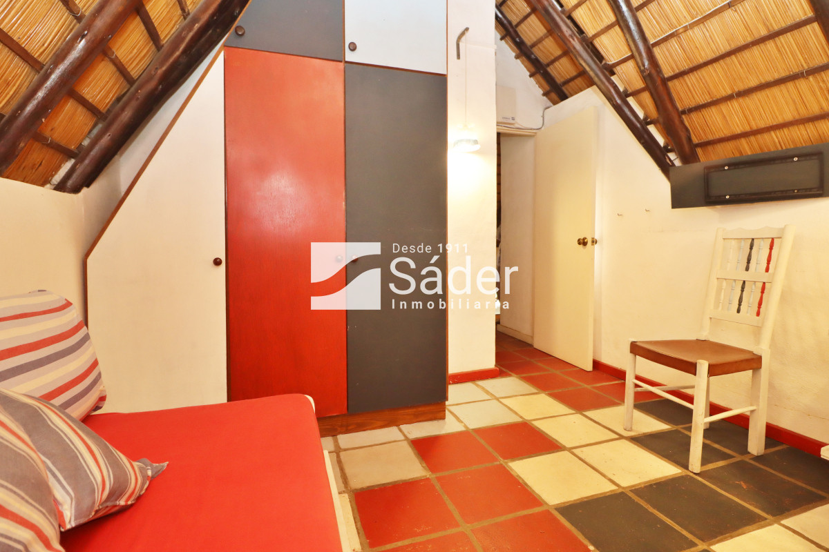 Casa ID.4043 - Quincho a 900 mts. del mar