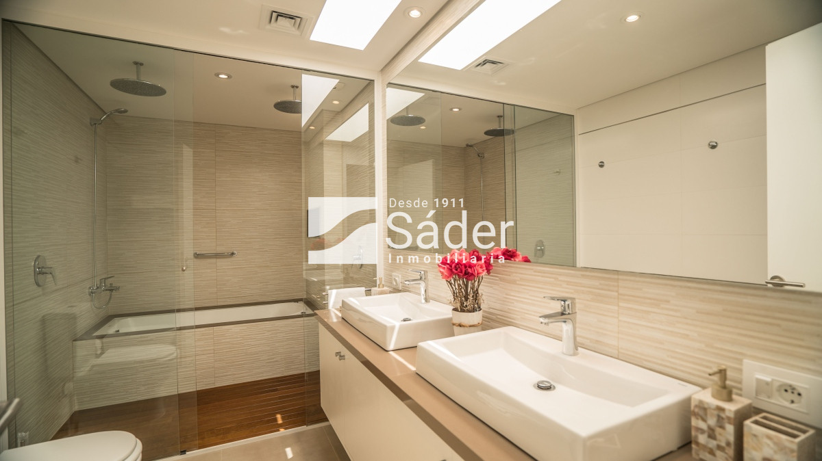 Casa ID.3402 - Elegante Casa en Boulevard Park