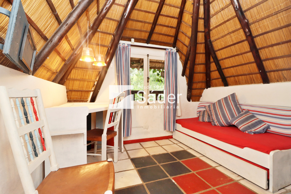 Casa ID.4043 - Quincho a 900 mts. del mar