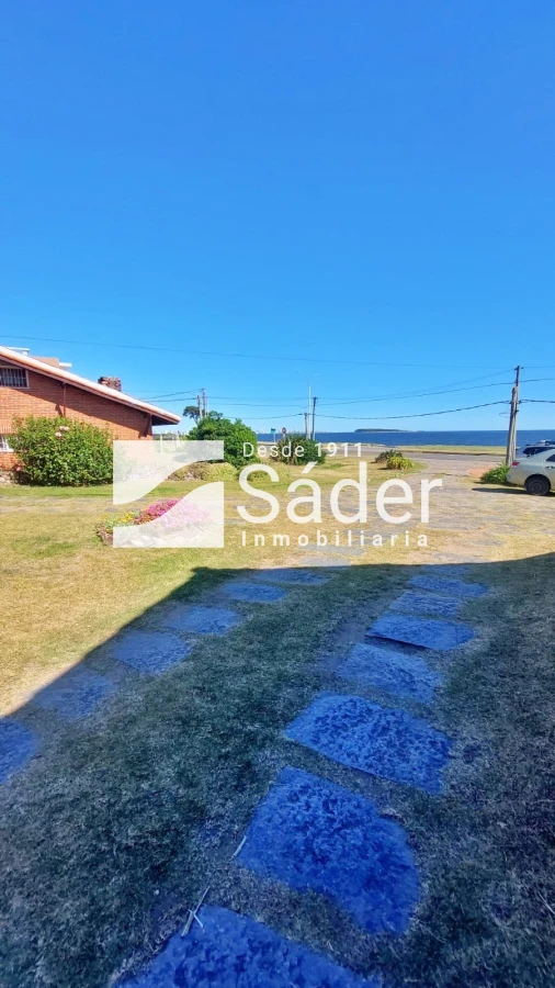 Casa ID.4546 - Casa en alquiler anual. Pinares a metros del mar