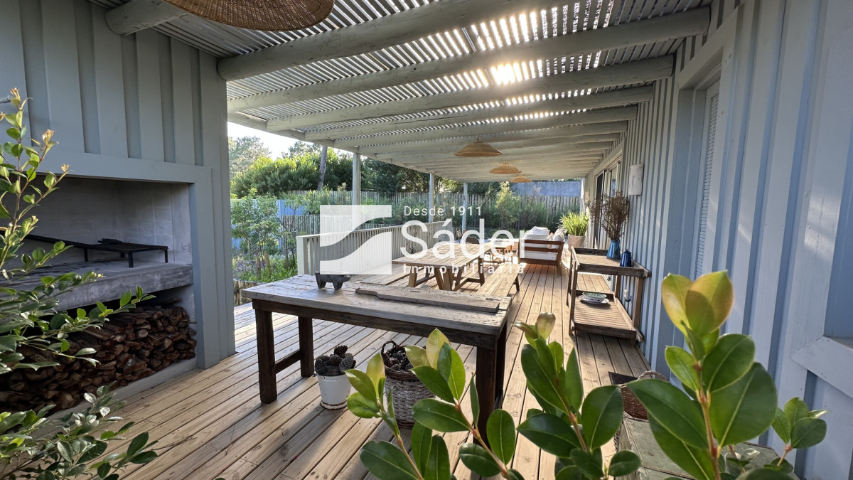 Casa ID.4896 - La Oriental