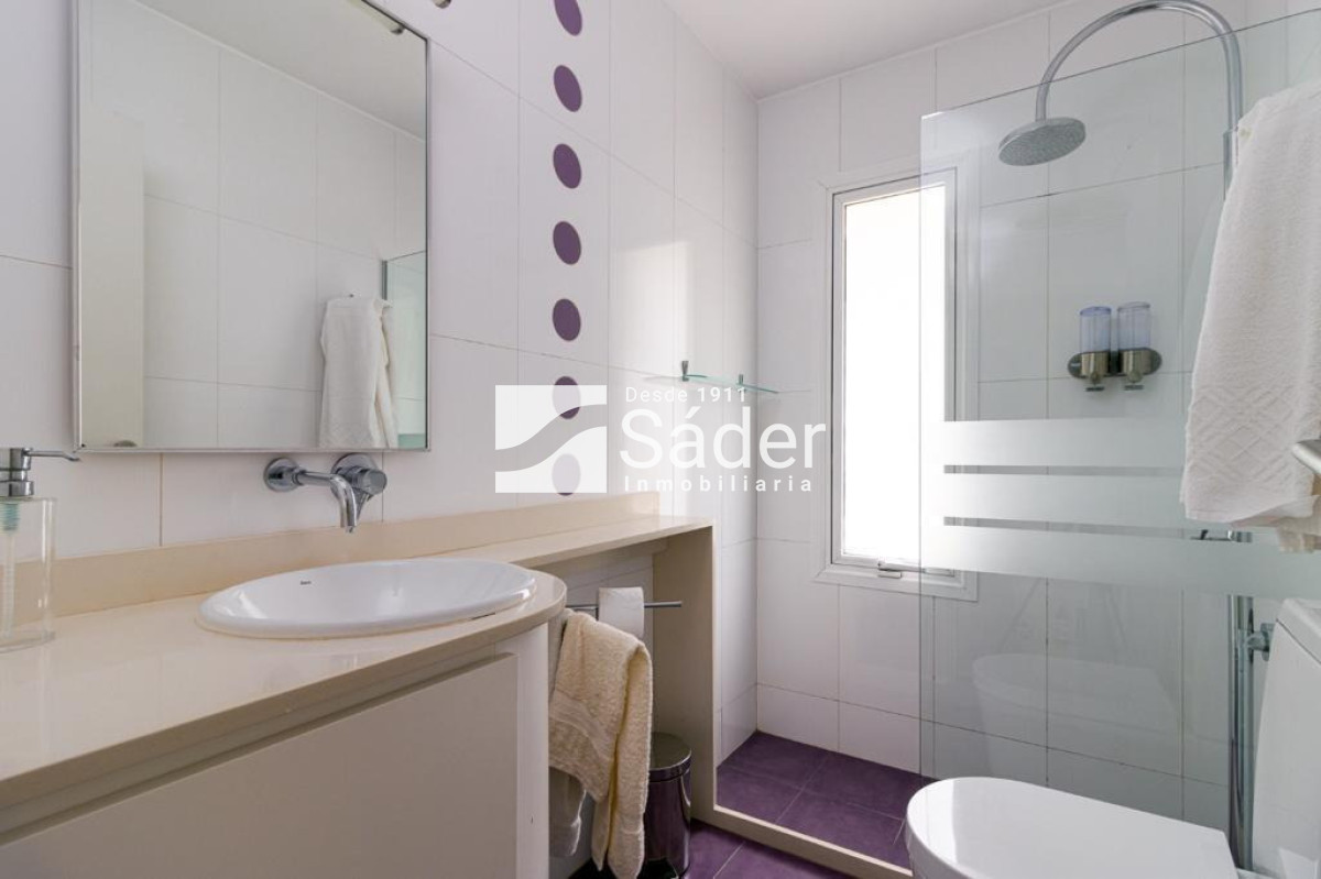 Casa ID.4412 - Casa con piscina en zona Cantegril.