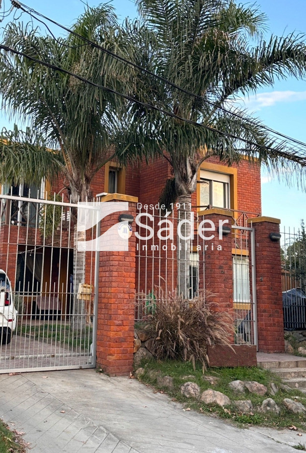Casa ID.3144 - Casa en venta 4 dormitorios en Pda 23 de Playa Mansa