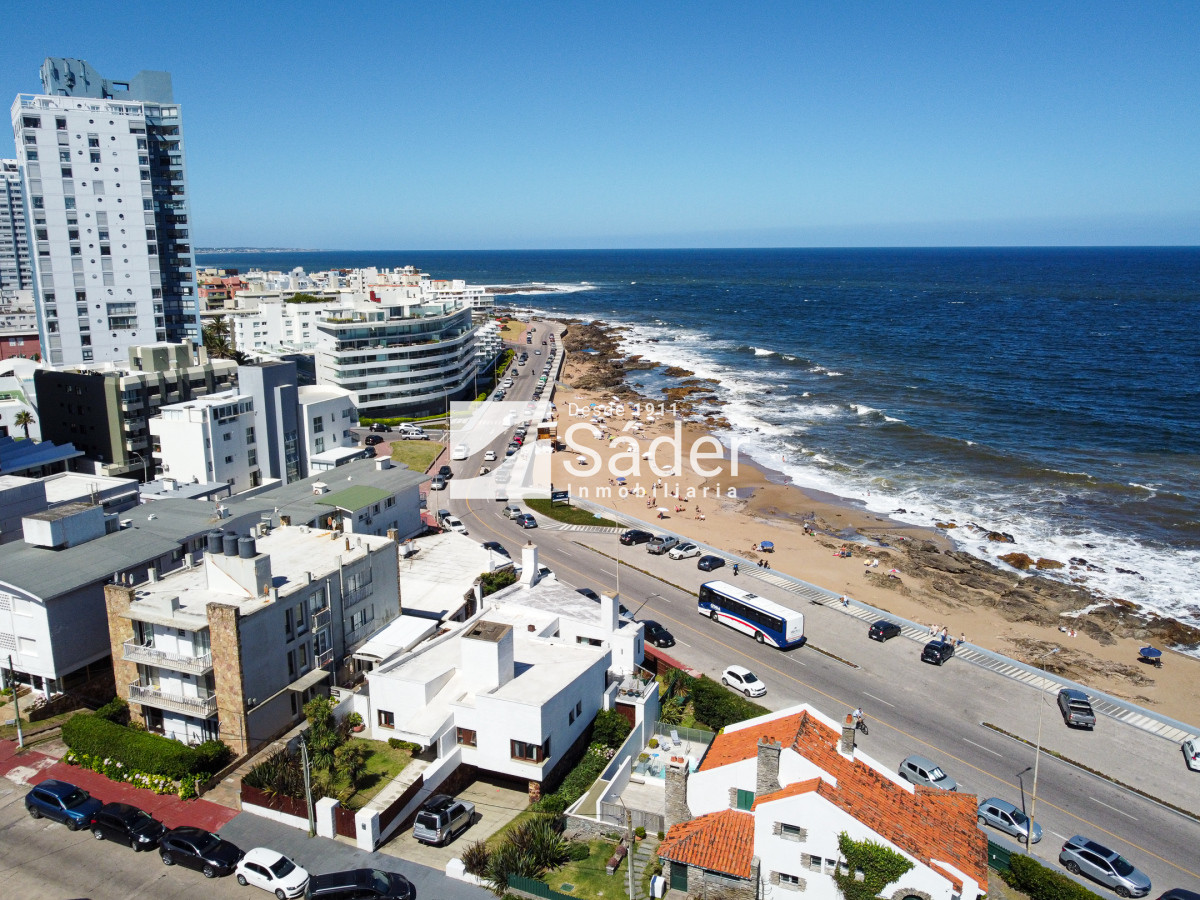 Casa ID.3709 - Casa Frente al Mar Única