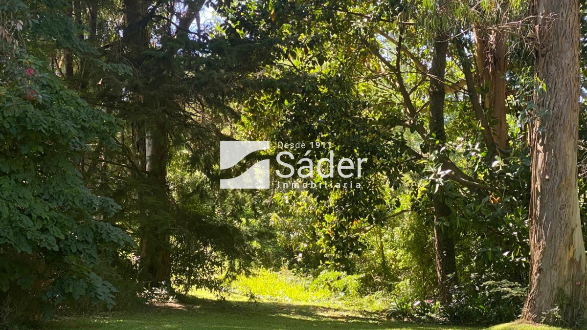 Casa ID.4339 - Chalet en San Rafael. 10 personas