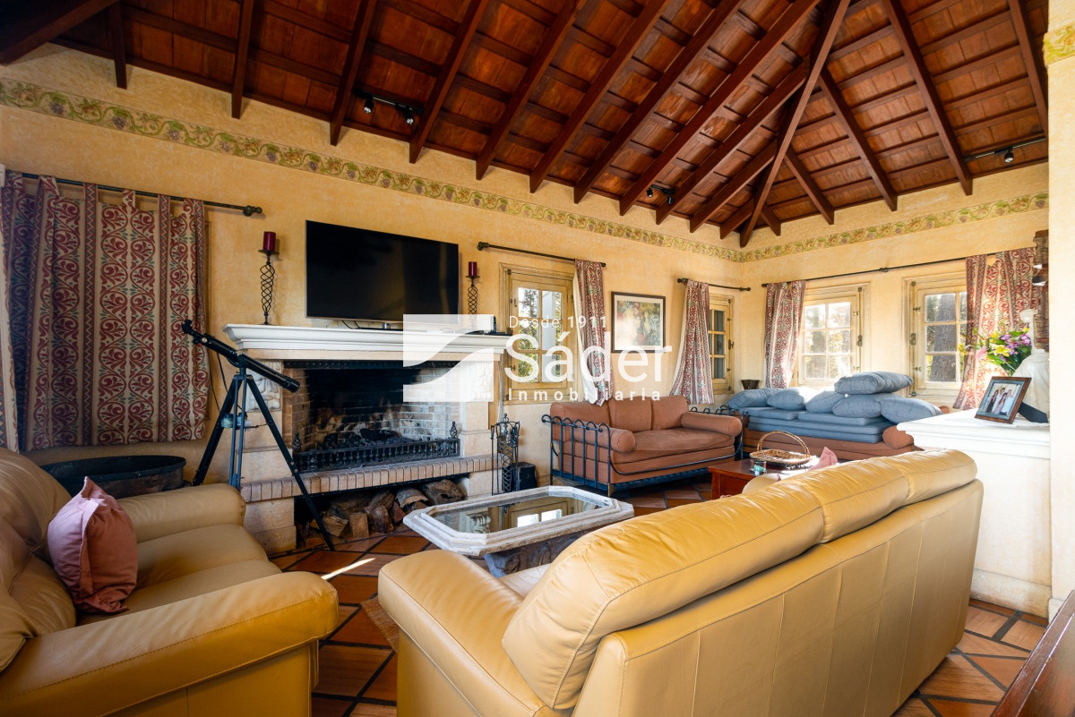 Casa ID.2894 - Casa en venta Pinares 3 dormitorios